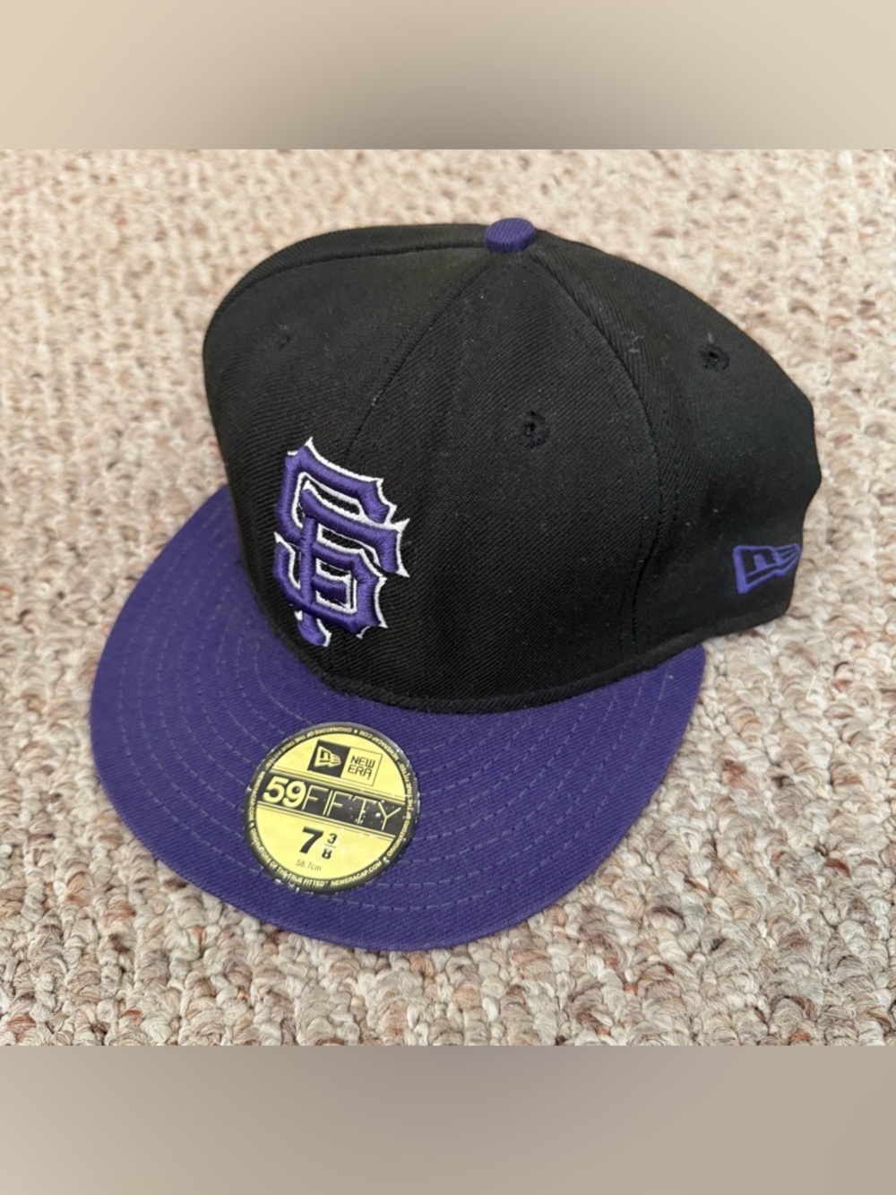 San Francisco Giants black and purple fitted baseball cap hat Sf